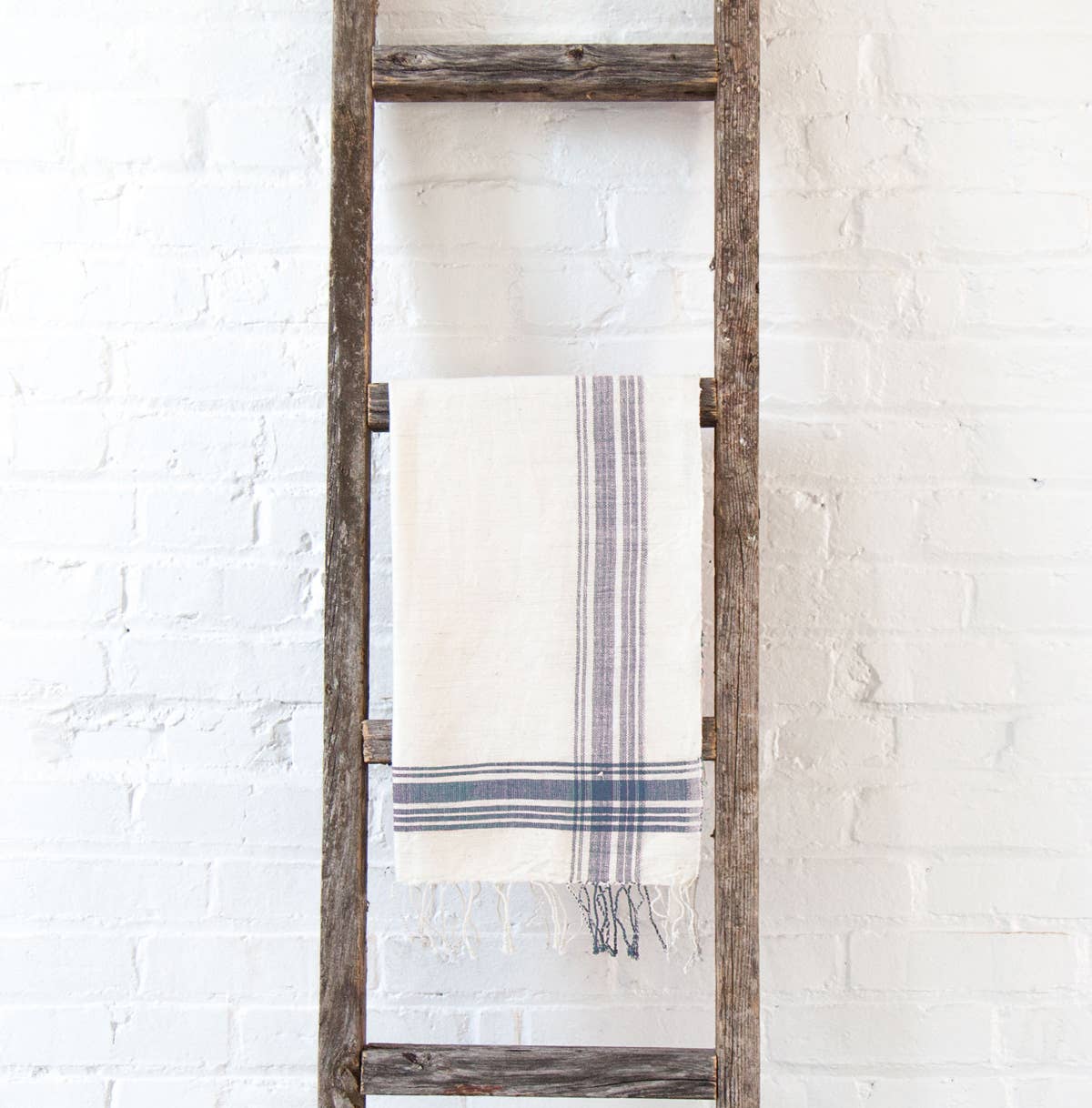 Cabin Hatch Hand Towel | Natural with Navy