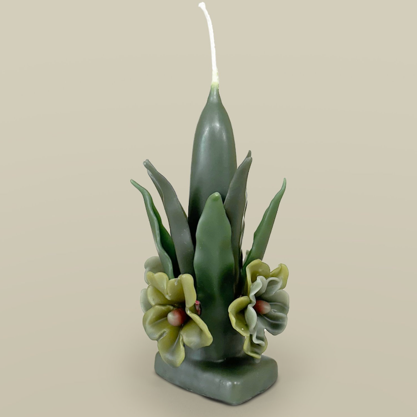Botanical Candle | Green Hellebore