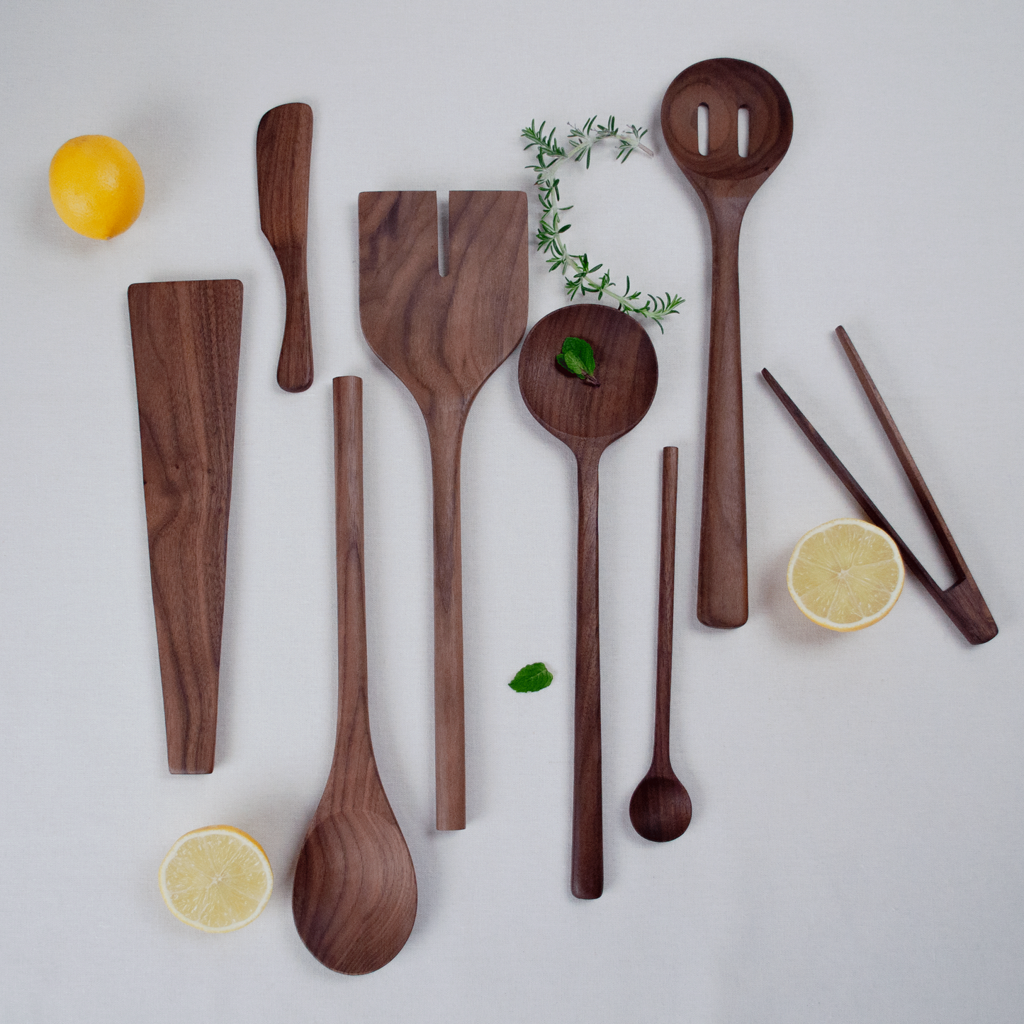 12’’ Walnut Round Spoon