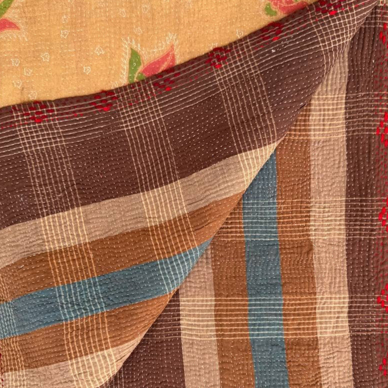 Vintage Kantha Quilt | Shenbagam