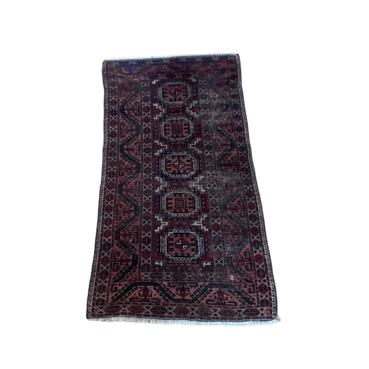 Antique Baluch Rug | 5487