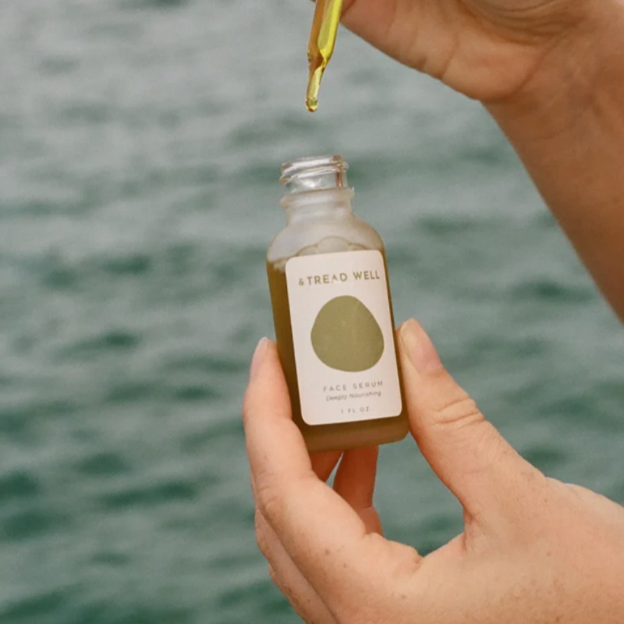 & Tread Well | Face Serum