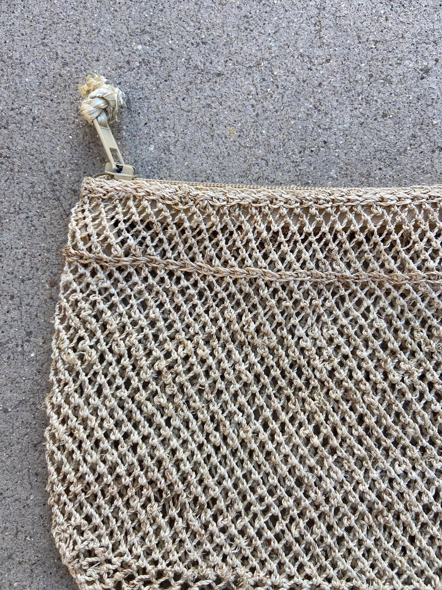 Kudzu Zipper Pouch Bag